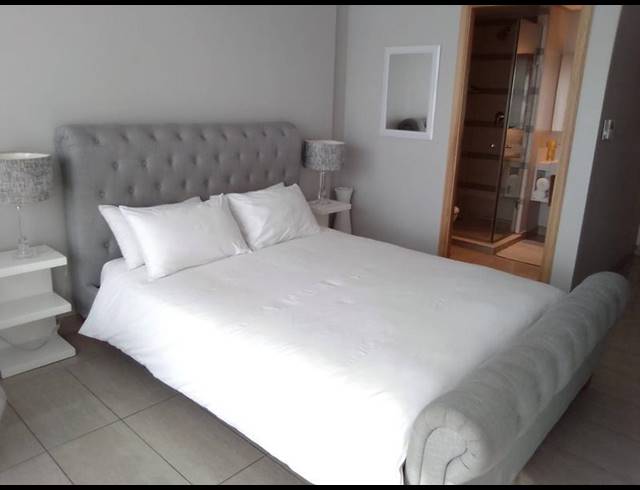 1 BEDROOM PROPERTY TO RENT IN UMHLANGA ROCKS